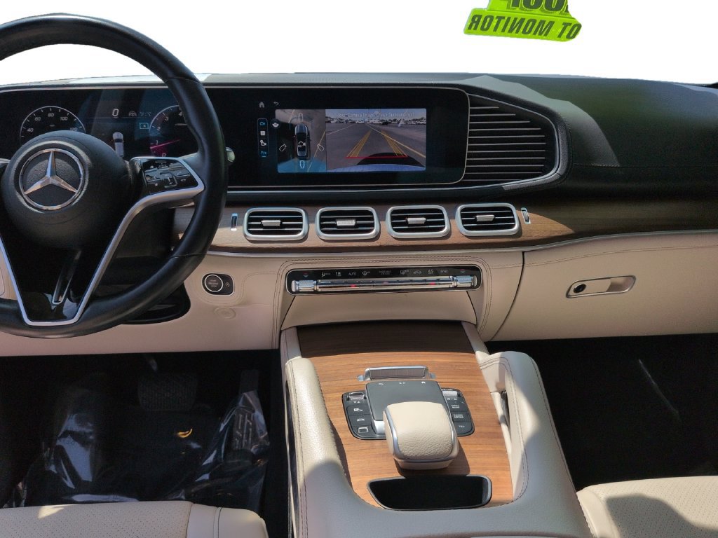 Used 2025 Mercedes-Benz GLE 350 4MATIC w/ AMG Line Exterior image 11