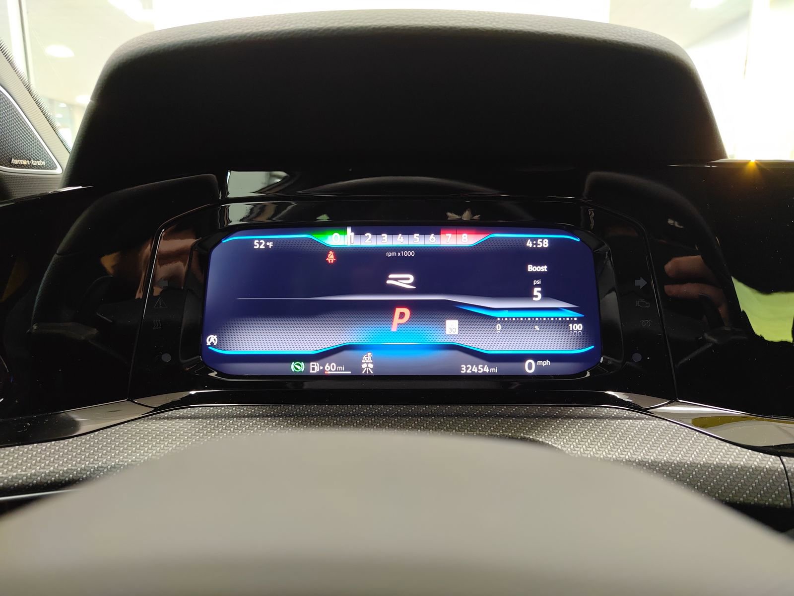 Used 2023 Volkswagen Golf R image 19