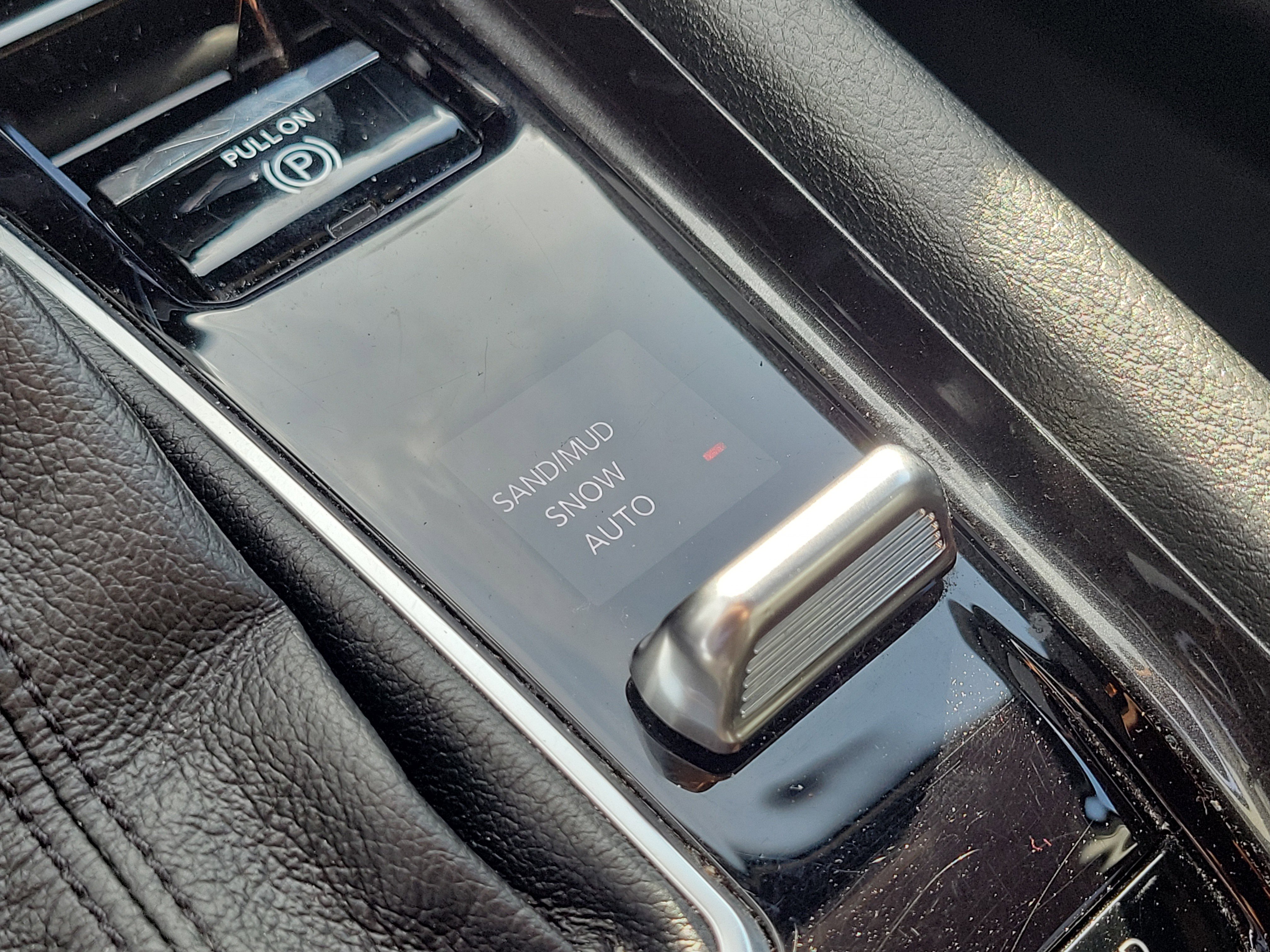 Used 2024 Jeep Compass Latitude image 28