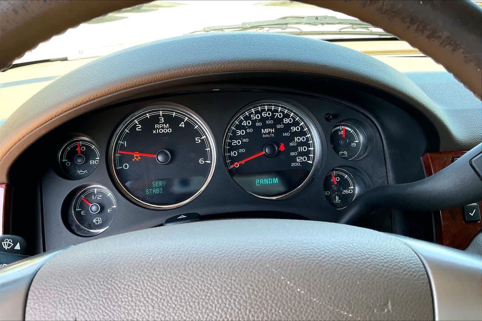 Used 2012 Chevrolet Avalanche LTZ RWD image 24