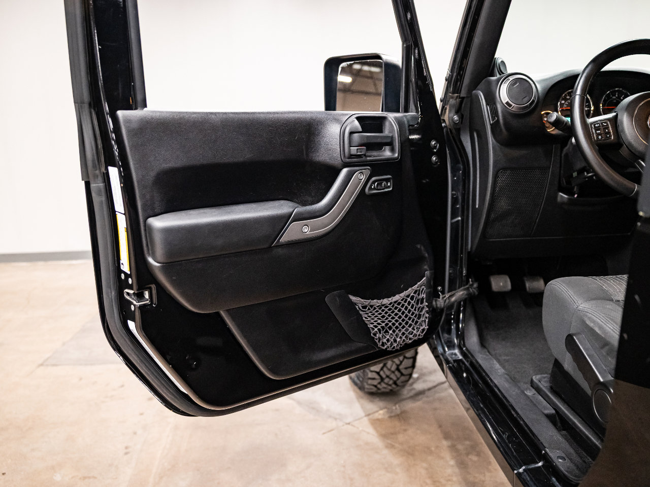 Used 2012 Jeep Wrangler Sport image 27