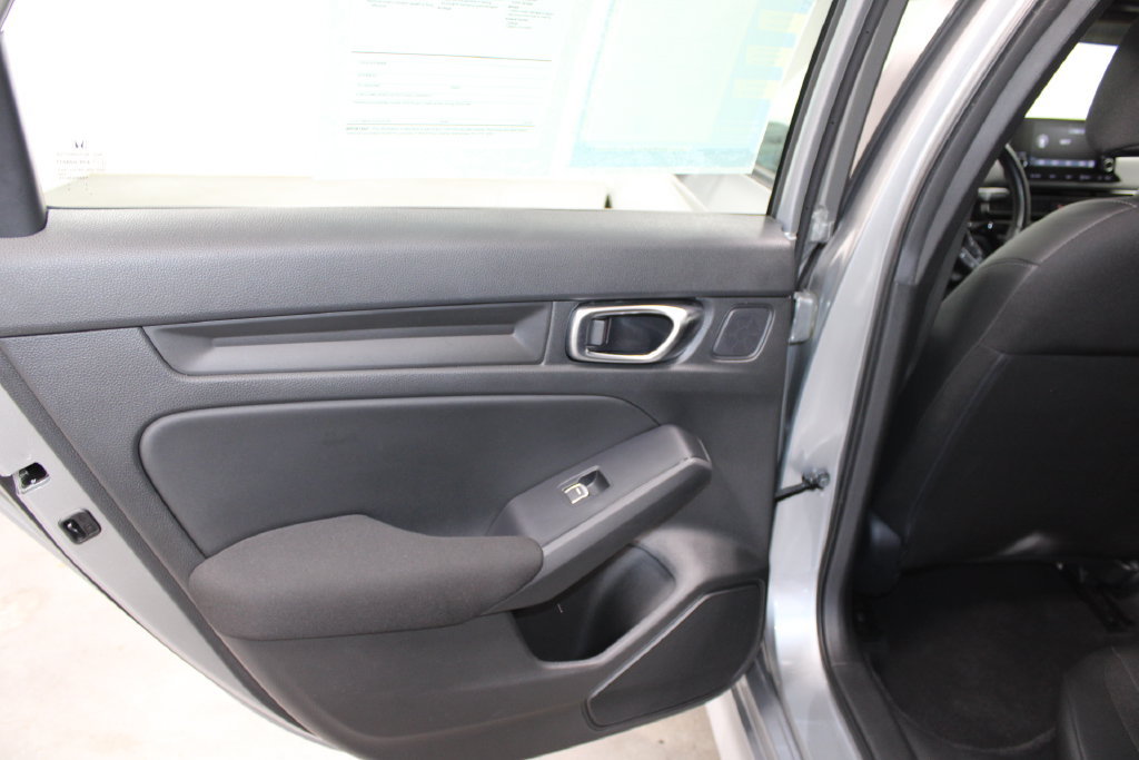 Used 2025 Honda Civic Sport image 19
