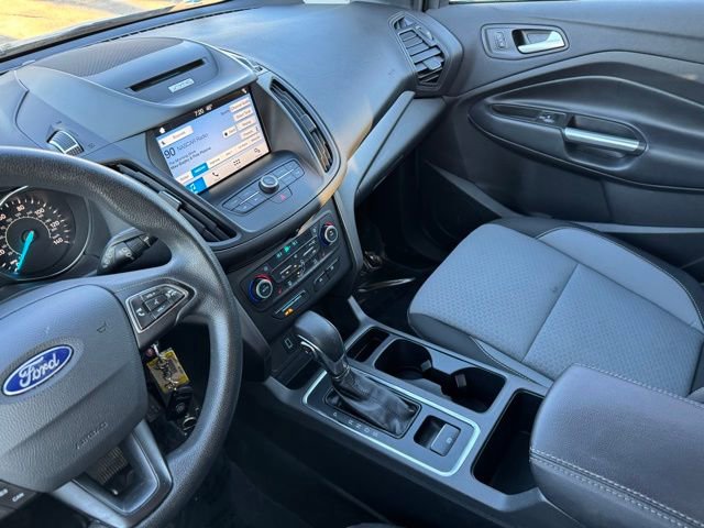 Certified 2018 Ford Escape SE w/ SE Sync 3 Package image 15