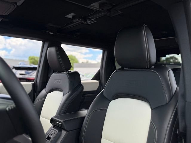 New 2026 Ford Bronco Outer Banks w/ Sasquatch Package AWD/4WD image 22