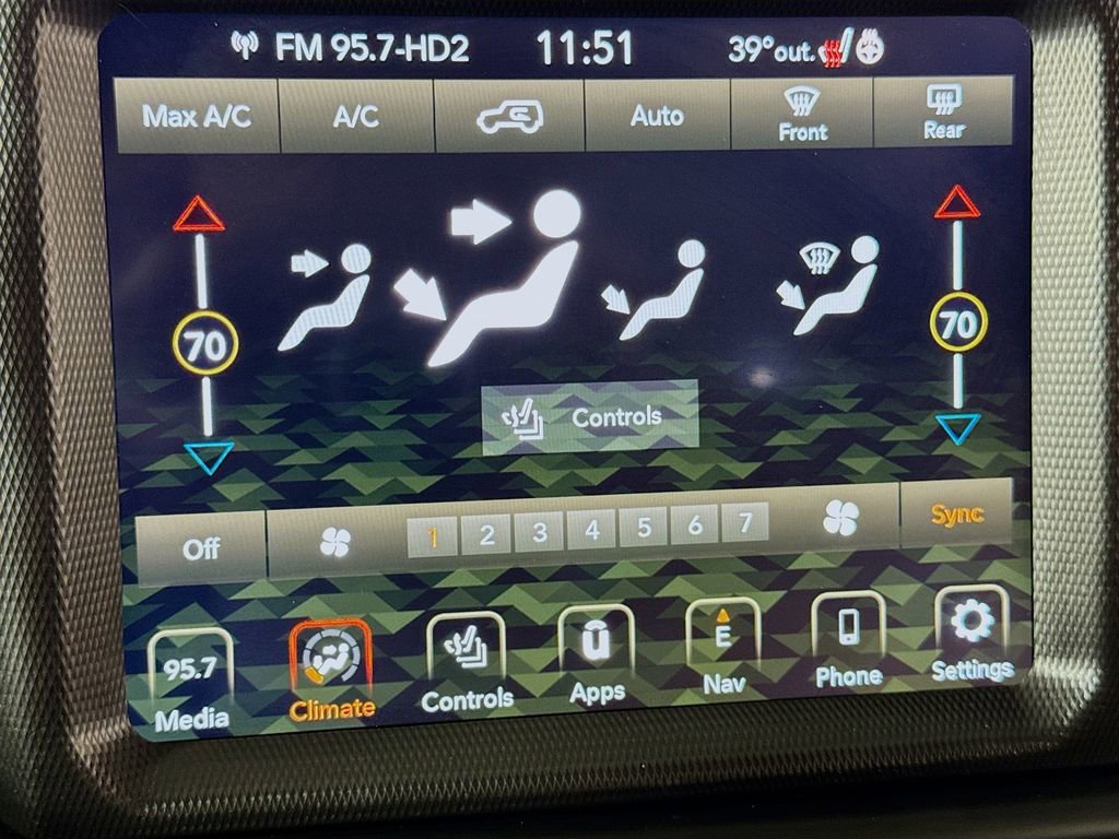 Used 2023 Jeep Wrangler Unlimited Sahara w/ Cold Weather Group image 38