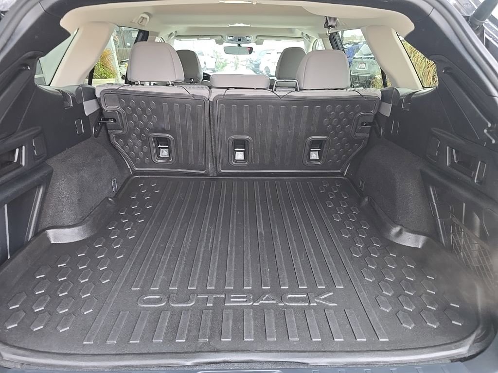 Used 2021 Subaru Outback Premium w/ Popular Package #1 image 28