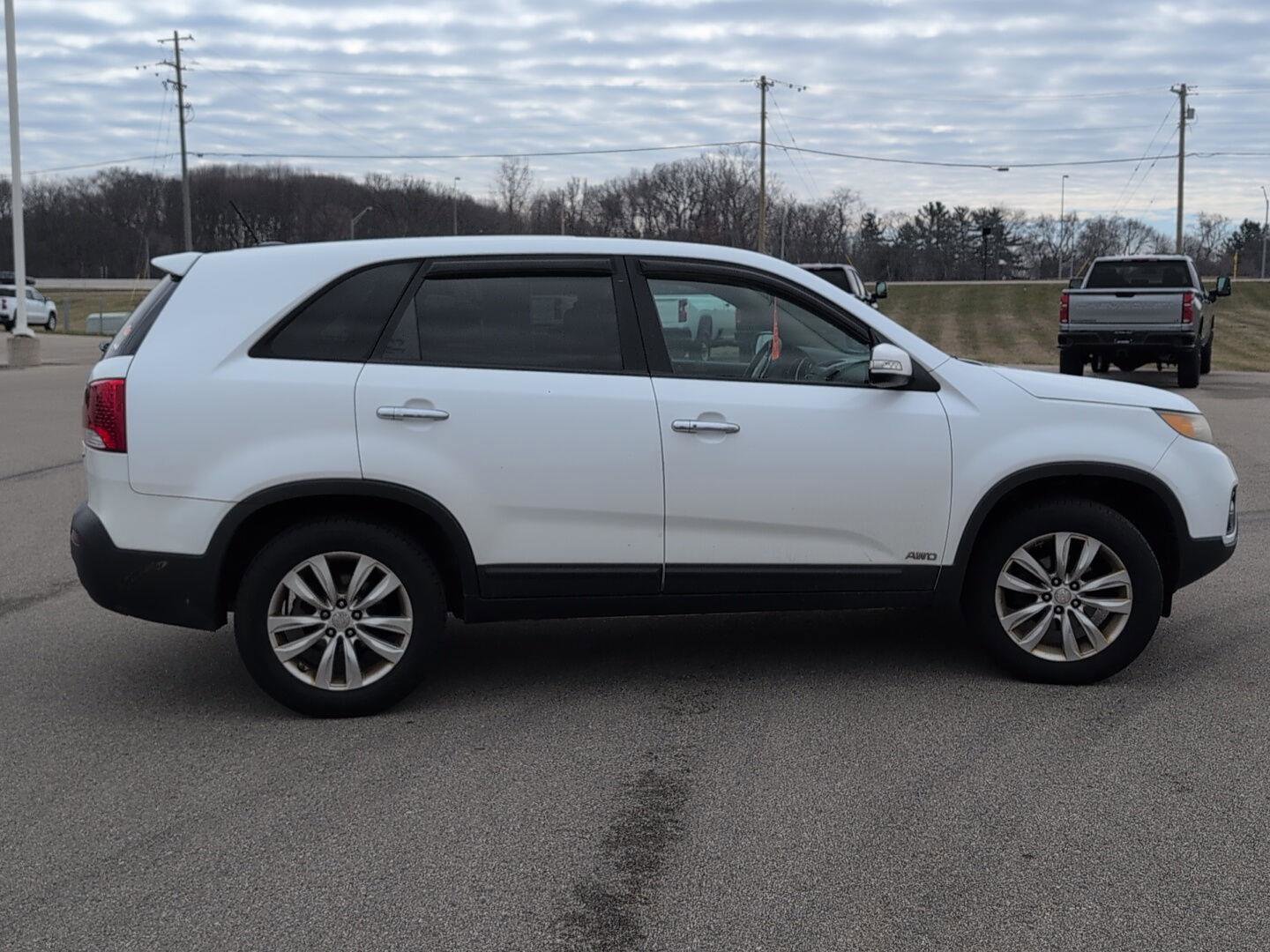 Used 2011 Kia Sorento EX image 9