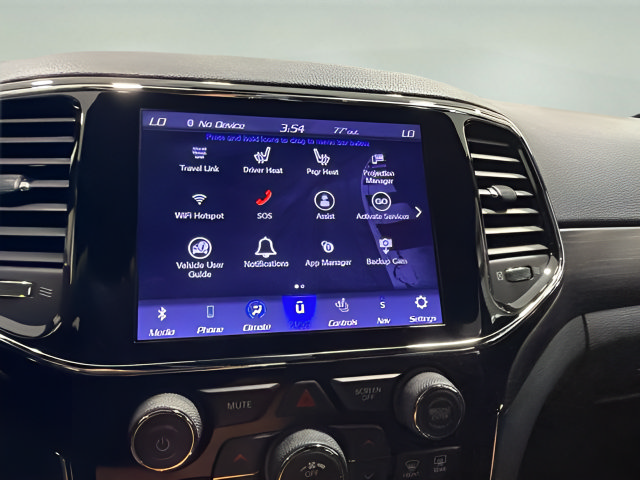 Used 2020 Jeep Grand Cherokee Altitude RWD image 19