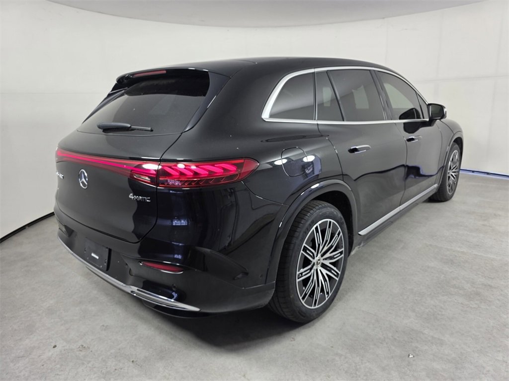 Certified 2023 Mercedes-Benz EQS 580 4MATIC SUV image 4