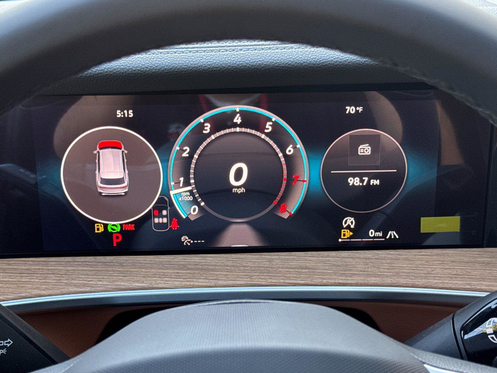 New 2026 Volkswagen Tiguan SEL R-Line image 24