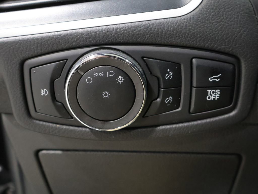 Used 2024 Ford Edge ST-Line AWD/4WD image 31