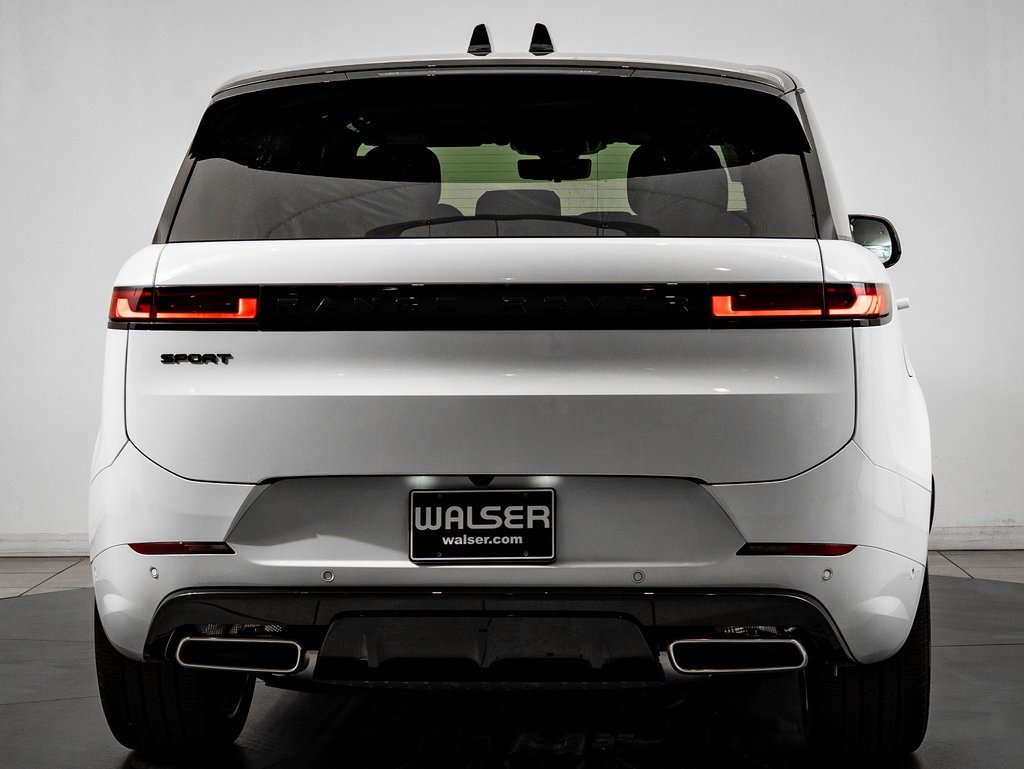 New 2026 Land Rover Range Rover Sport Dynamic SE image 10