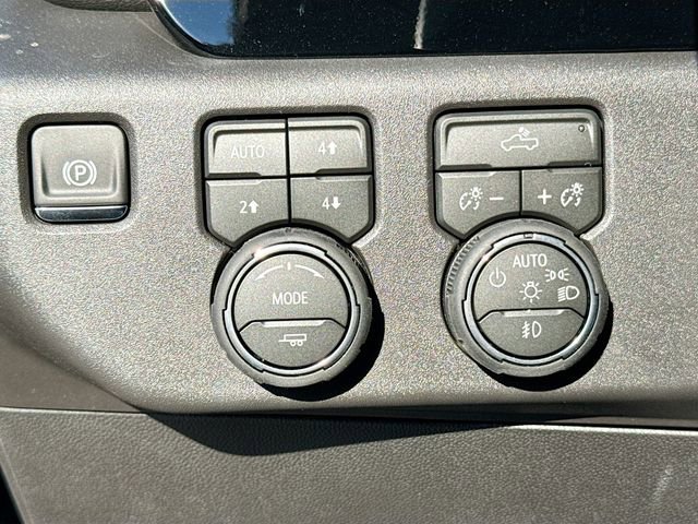 New 2026 Chevrolet Silverado 1500 LT Trail Boss w/ Convenience Package II image 10