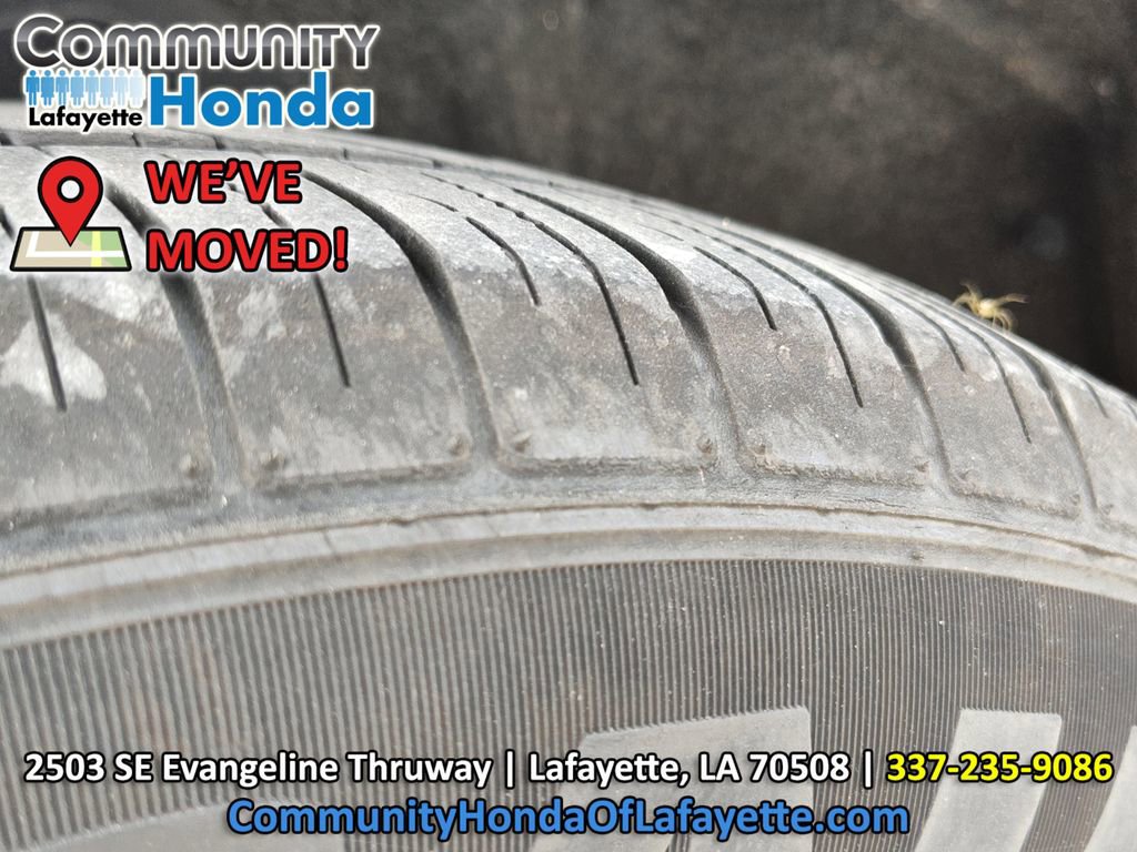 Used 2024 Nissan Rogue SV FWD image 18