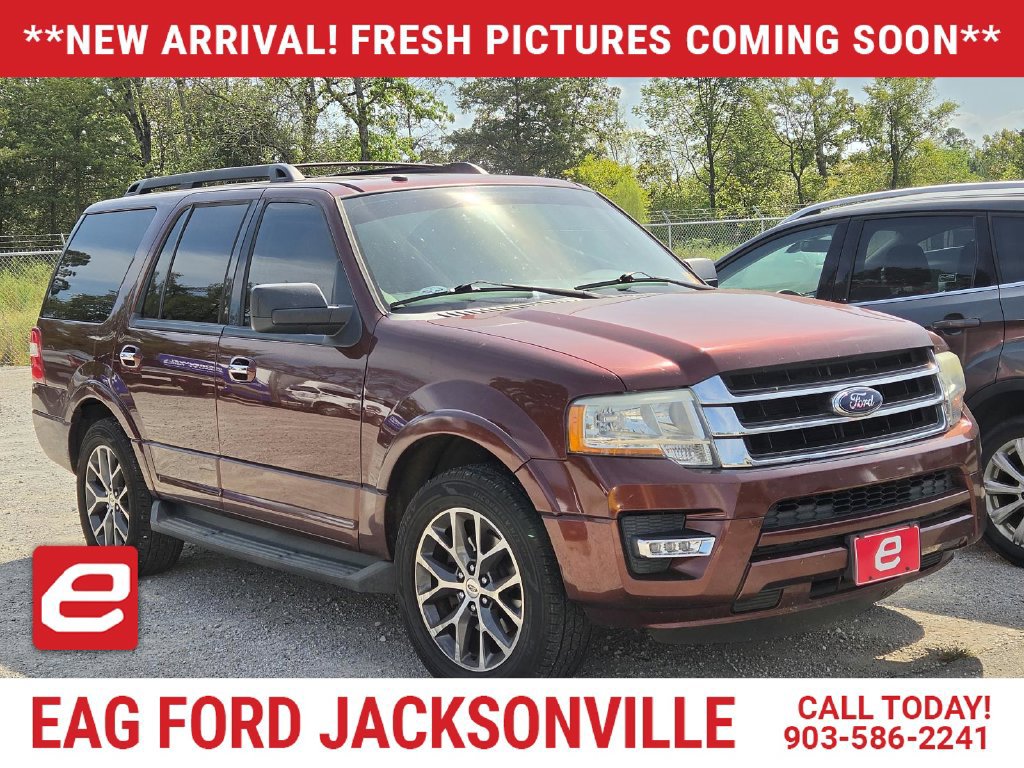 Used 2017 Ford Expedition XLT w/ Equipment Group 202A