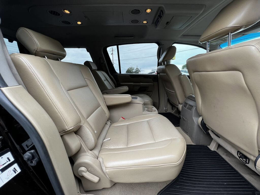 Used 2011 Nissan Armada Platinum image 15
