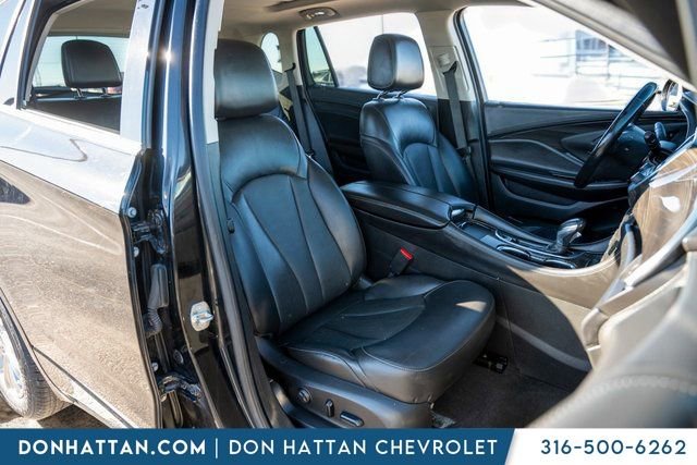 Used 2019 Buick Envision Essence image 28
