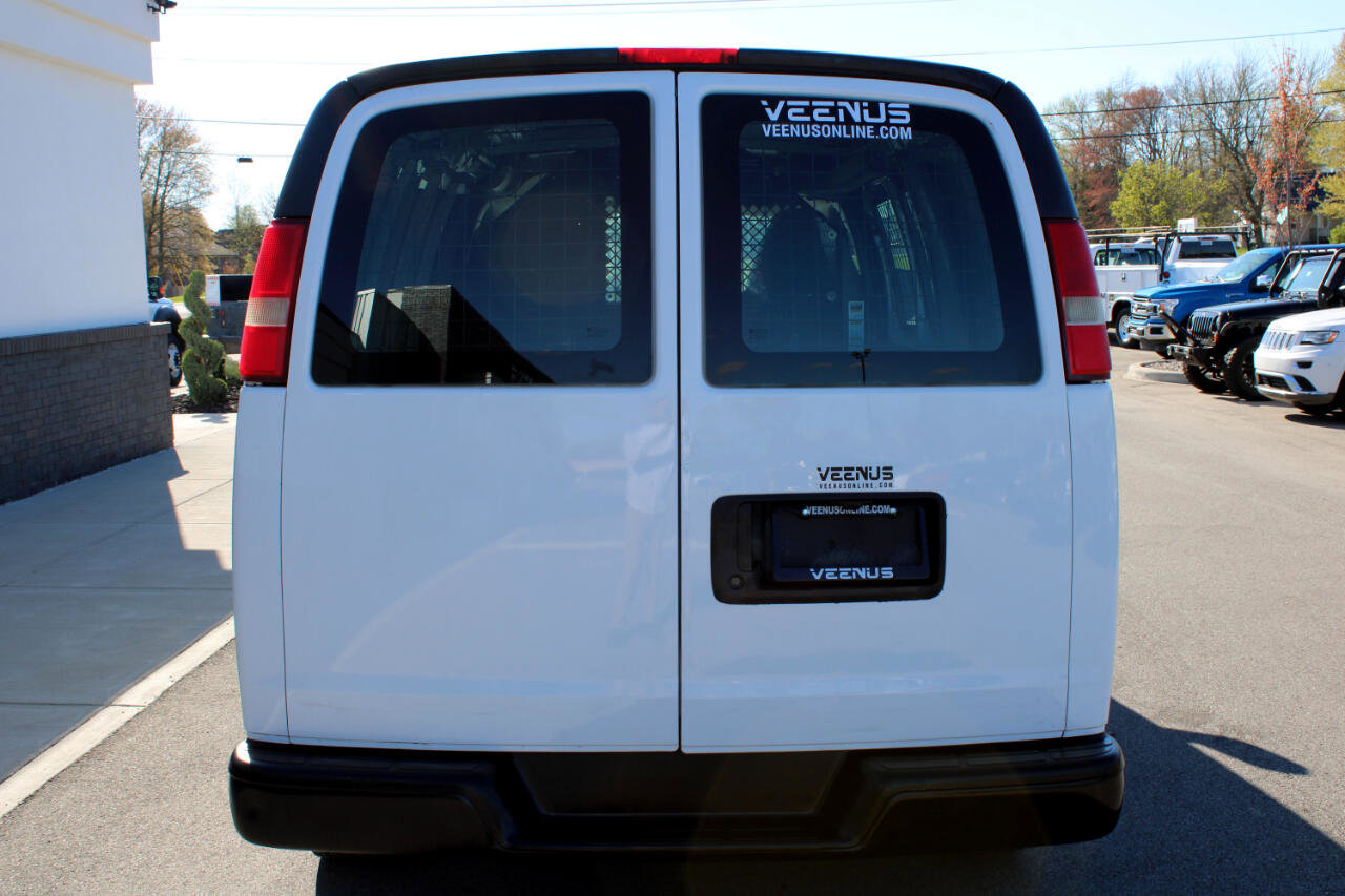 Used 2012 Chevrolet Express 1500 image 5