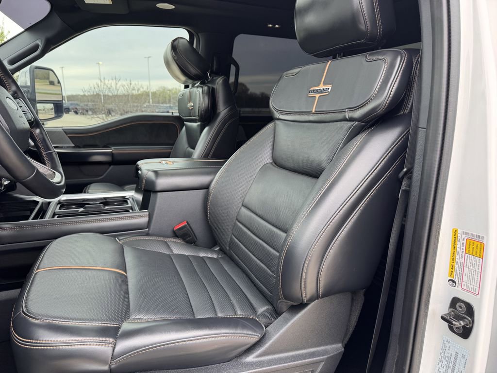 Used 2024 Ford F250 Platinum image 27