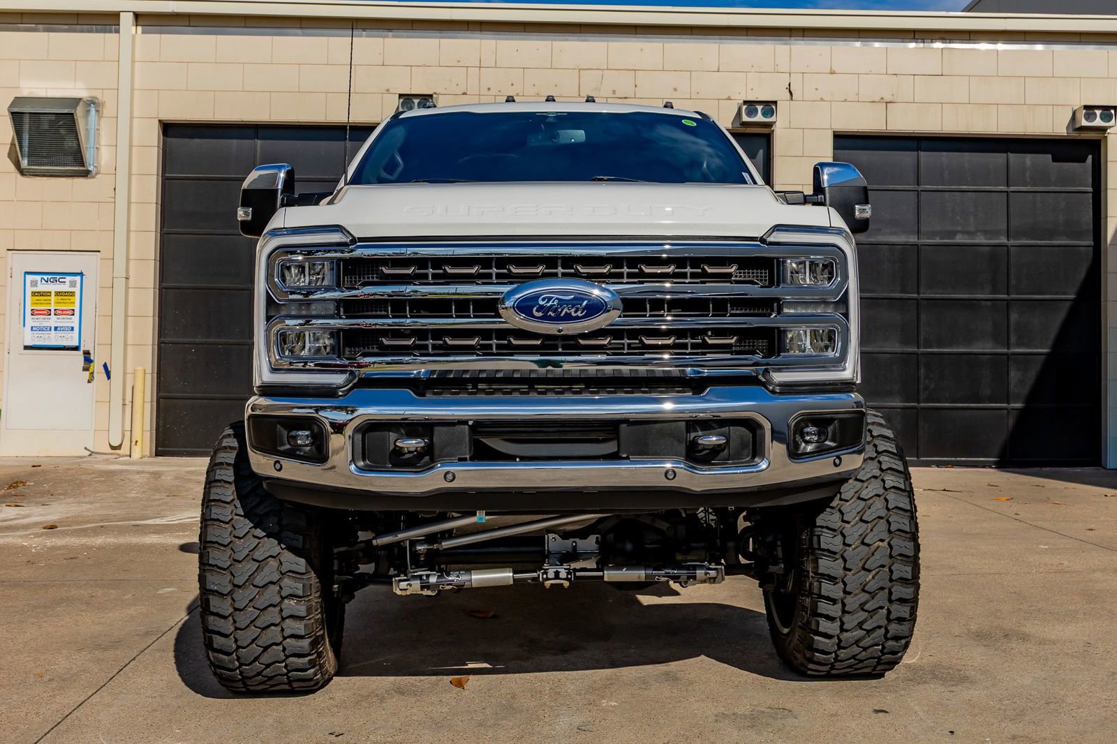 Used 2023 Ford F250 King Ranch w/ Chrome Package image 2