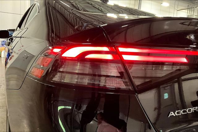 Used 2023 Honda Accord EX image 23
