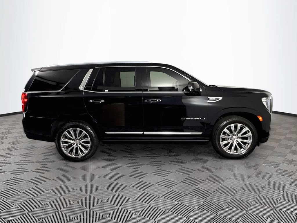 Used 2021 GMC Yukon Denali w/ Denali Premium Package RWD image 4