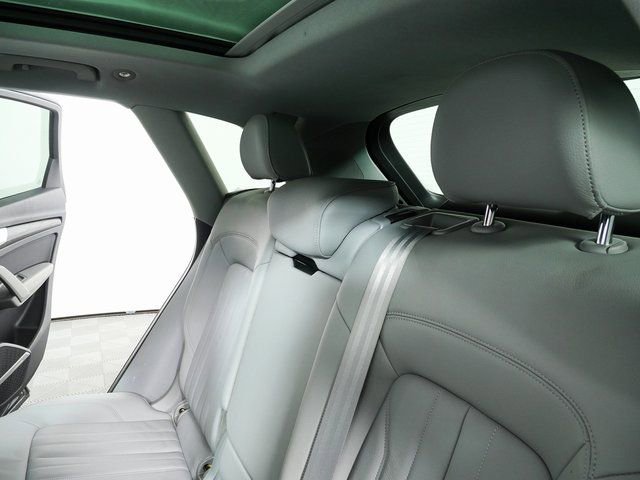 Used 2018 Audi Q5 2.0T Premium Plus w/ Premium Plus Package image 22