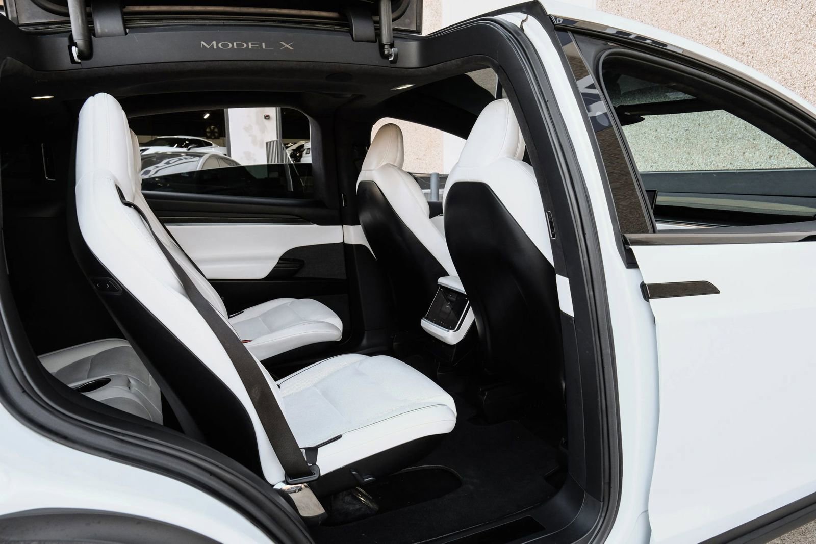 Used 2023 Tesla Model X Plaid image 47