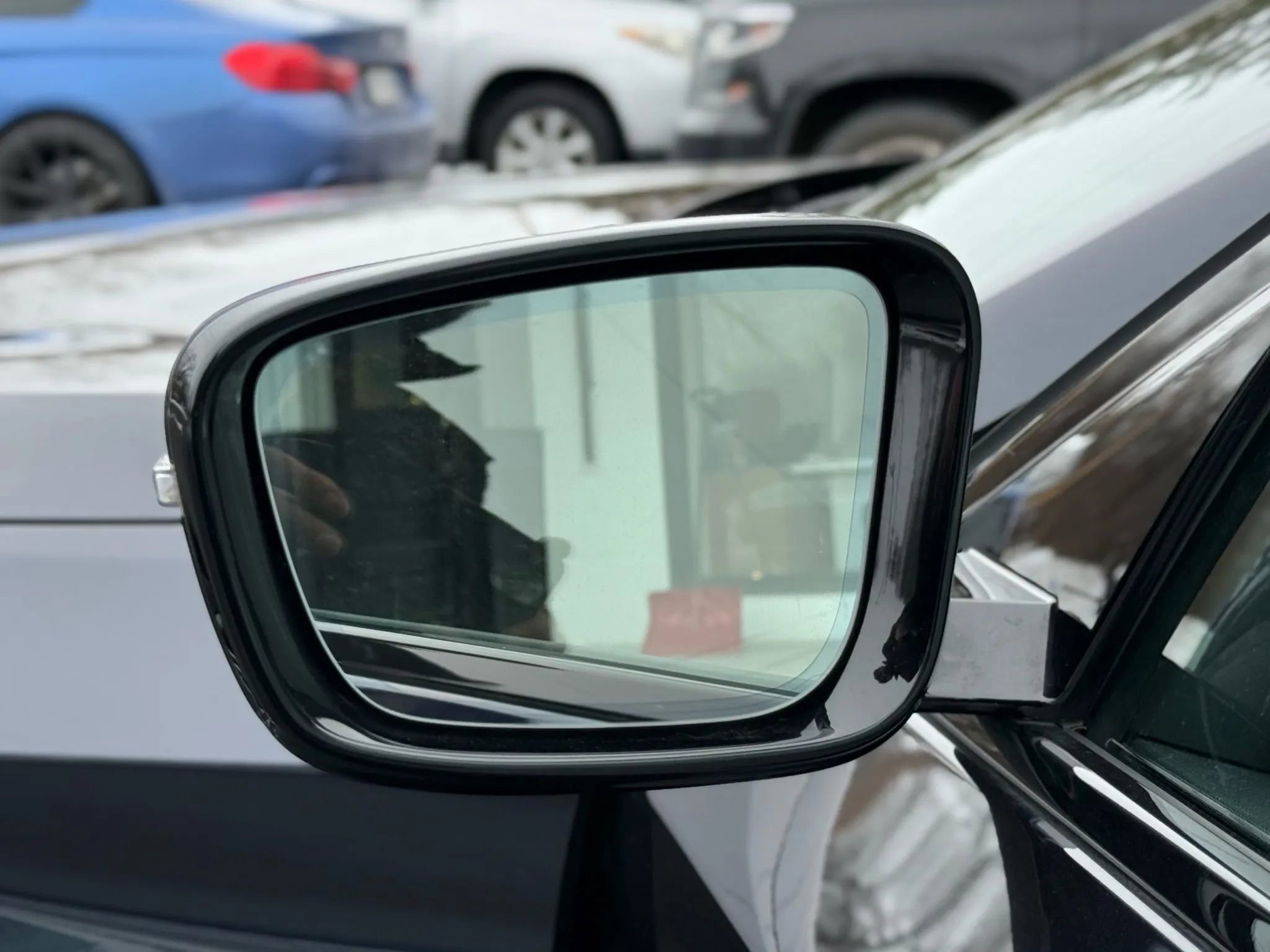 Used 2017 BMW 540i xDrive image 37