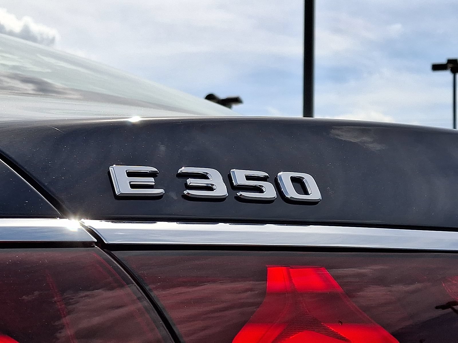 New 2026 Mercedes-Benz E 350 4MATIC Sedan image 21