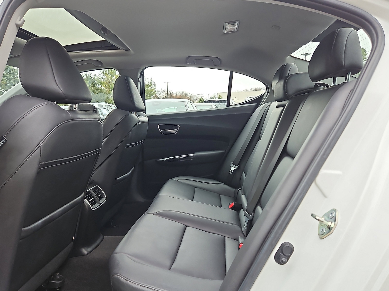 Used 2020 Acura TLX Standard image 11