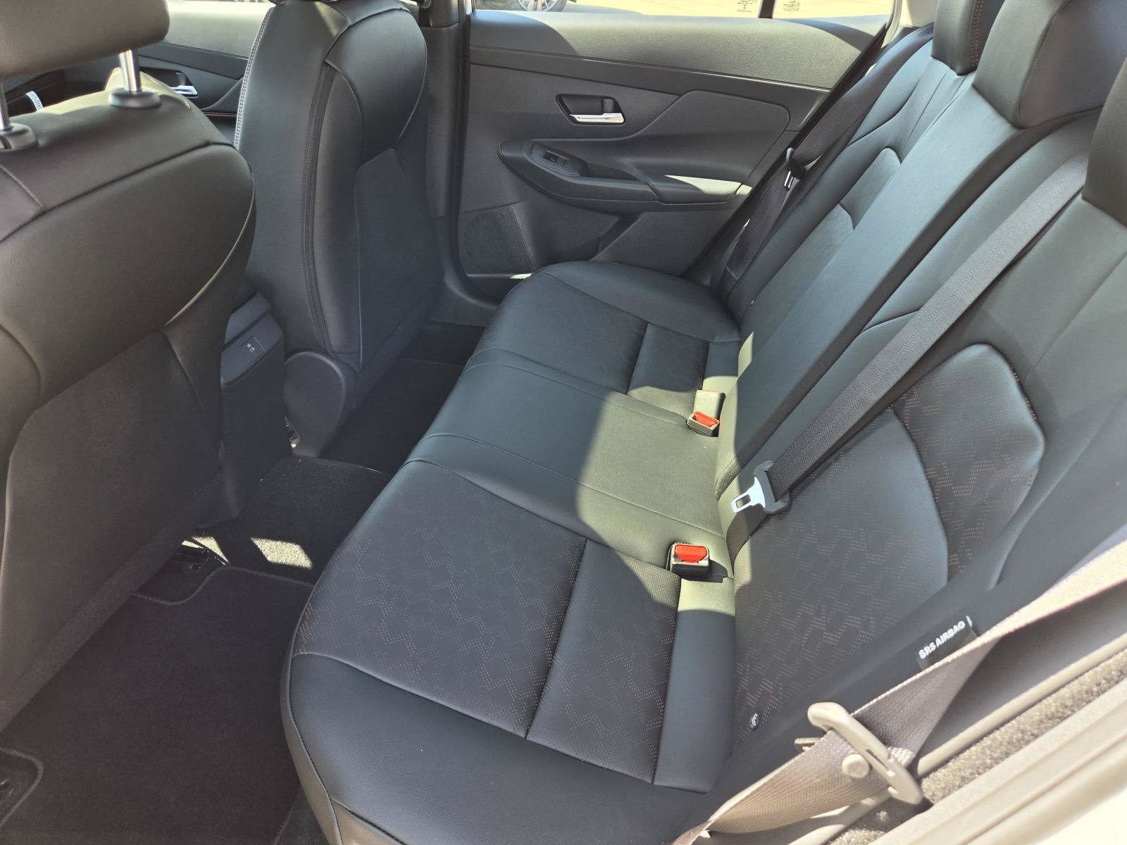 New 2027 Nissan Sentra SR FWD image 13