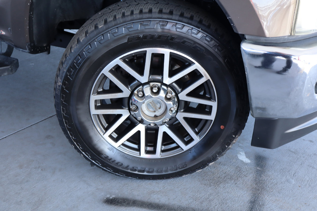 Used 2017 Ford F350 Lariat w/ Lariat Value Package image 3