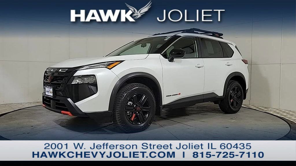 Used 2025 Nissan Rogue SV AWD/4WD image 9