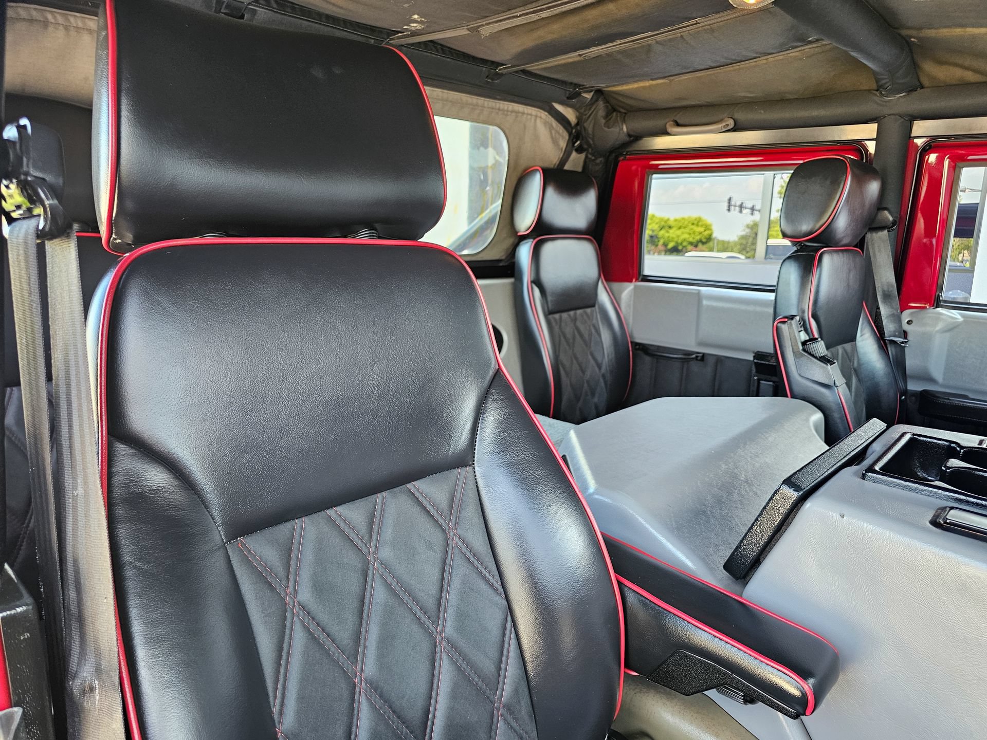 Used 1998 HUMMER H1 4-Door Open Top AWD/4WD image 48