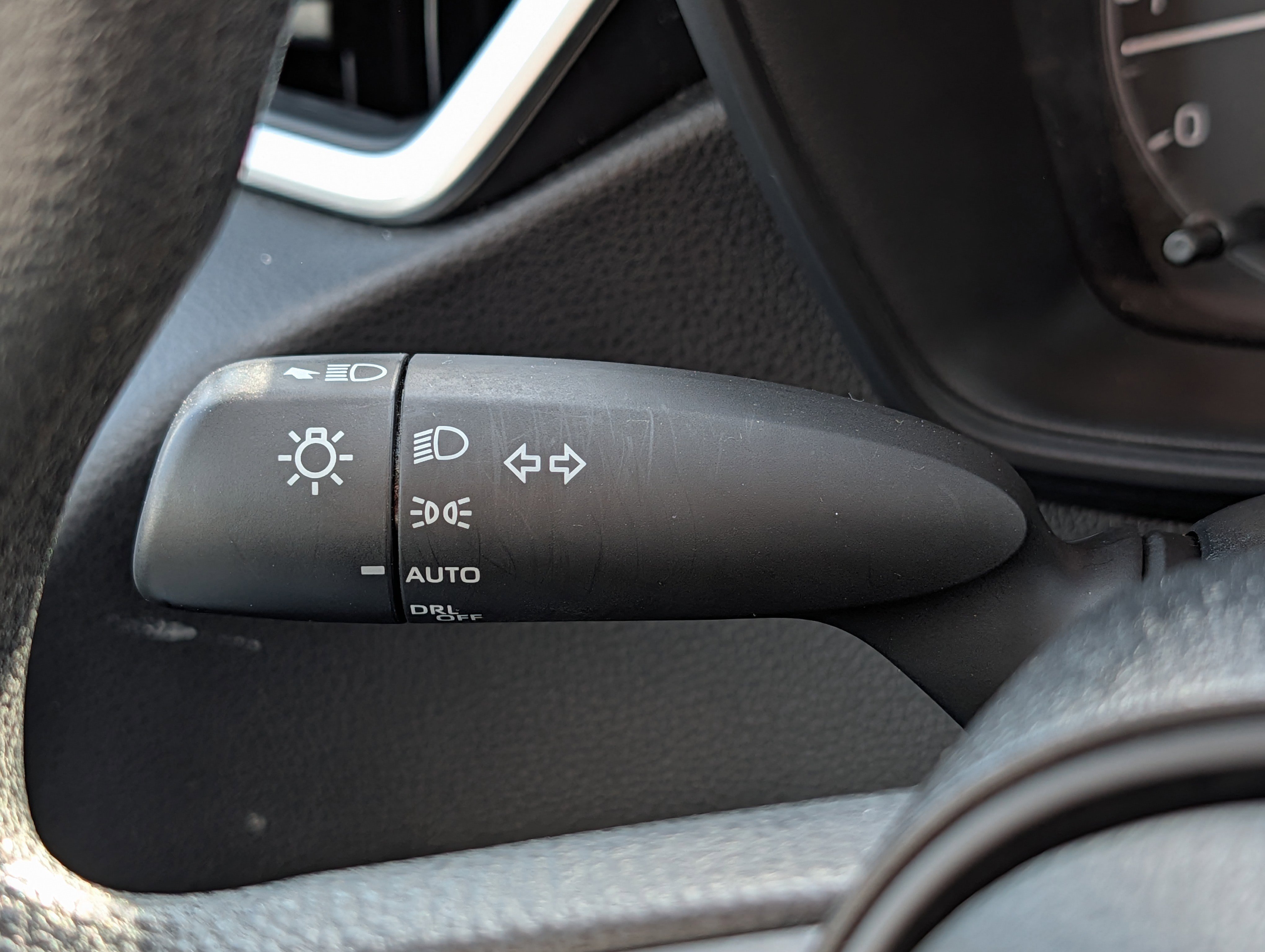 Certified 2024 Toyota Corolla LE image 32