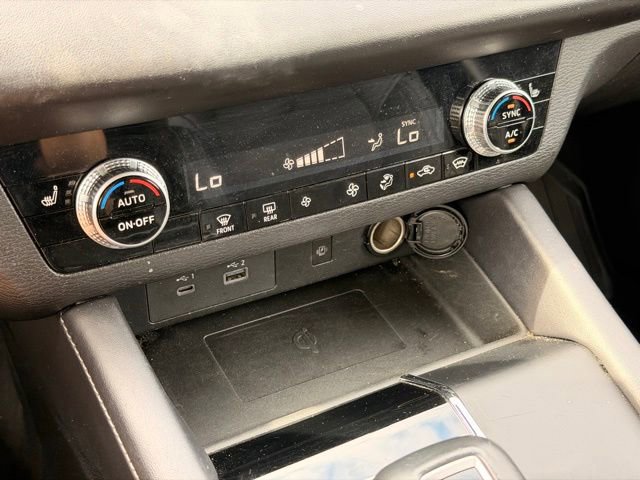 Used 2024 Mitsubishi Outlander SE AWD/4WD image 28