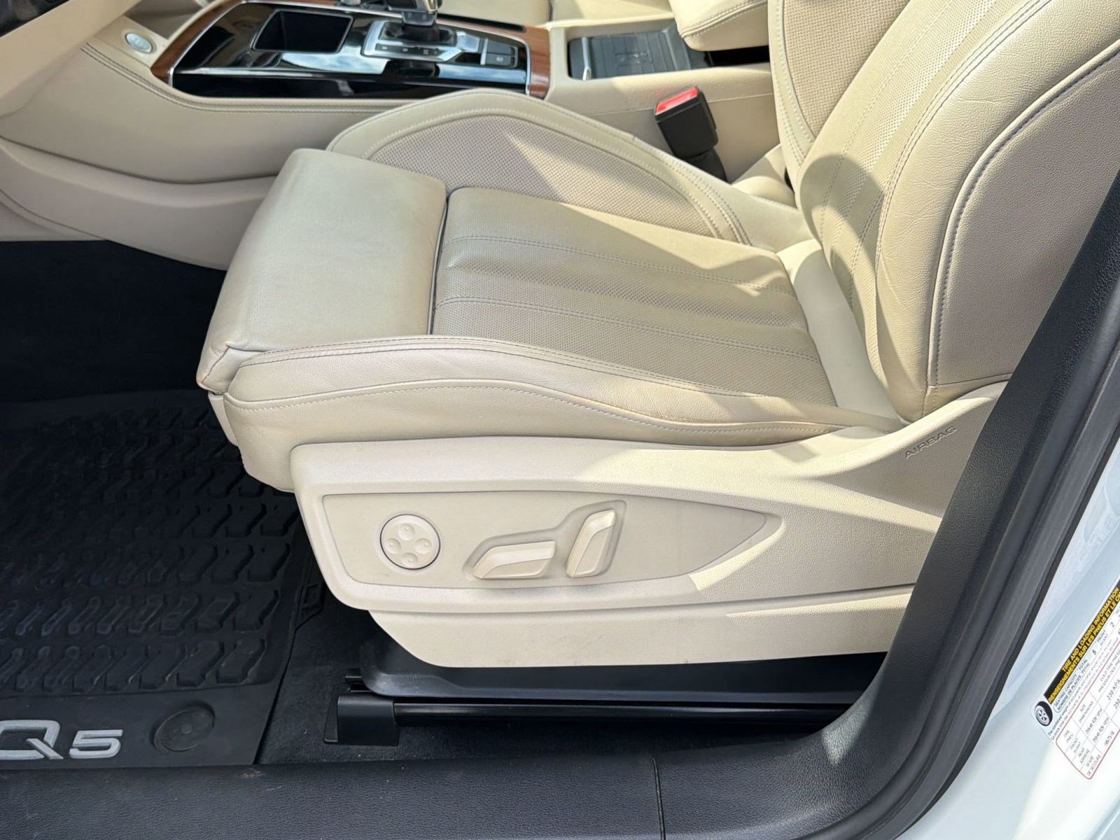 Used 2021 Audi Q5 Prestige w/ Prestige Package AWD/4WD image 14
