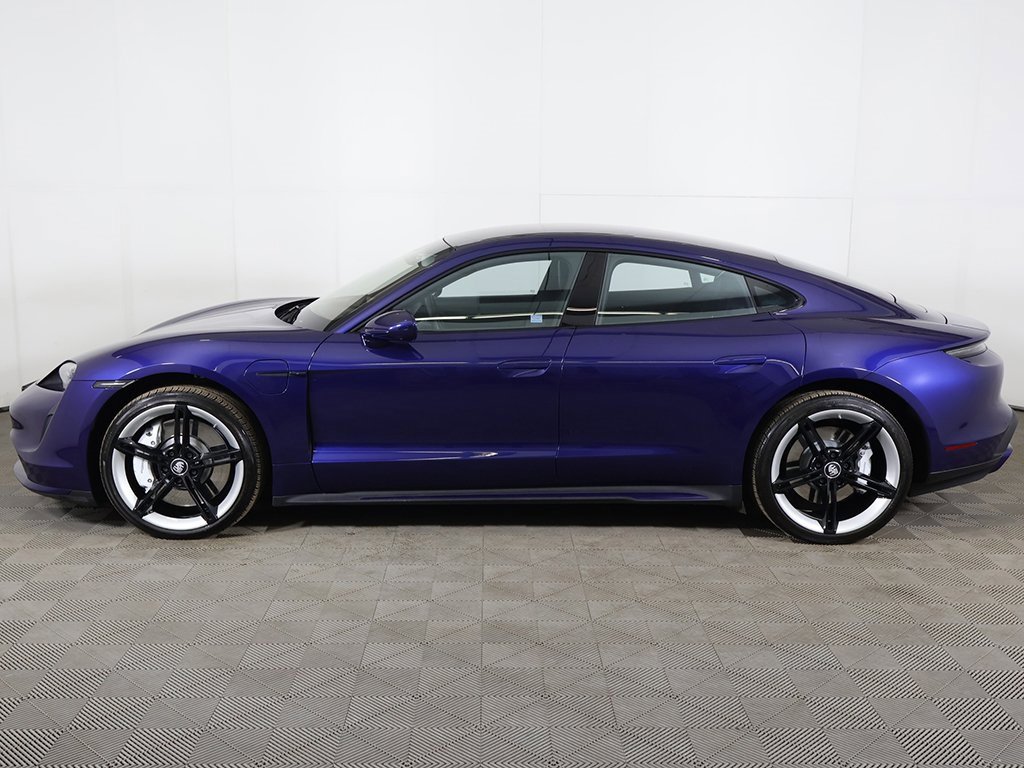 Used 2021 Porsche Taycan Turbo image 20