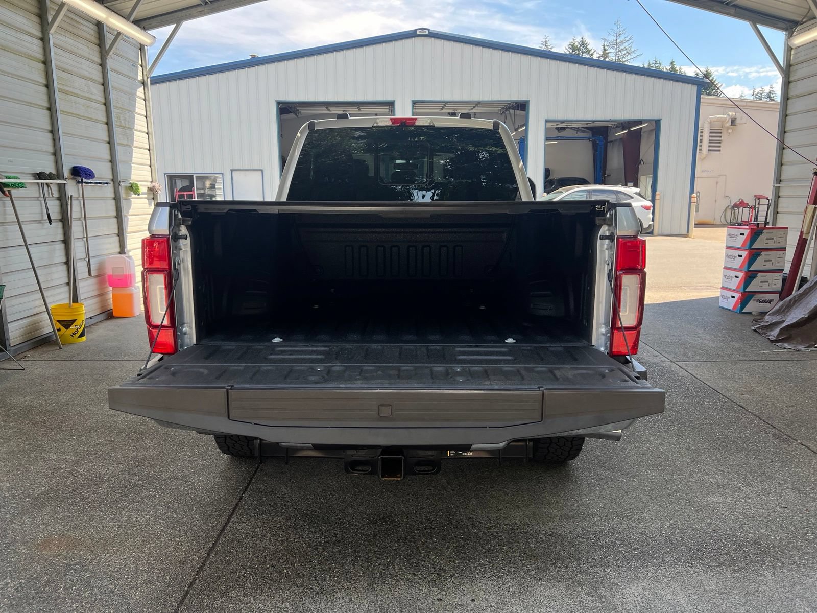 Used 2021 Ford F250 Lariat w/ Lariat Ultimate Package AWD/4WD image 7