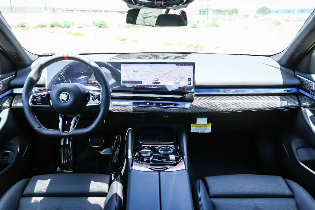 New 2026 BMW i5 M60 w/ M Sport Professional Package AWD/4WD image 14