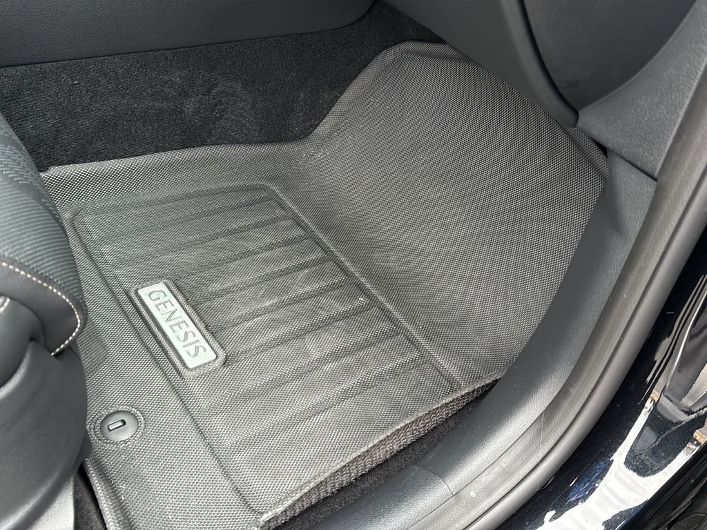 Used 2023 Genesis GV80 3.5T w/ Advanced Package image 40