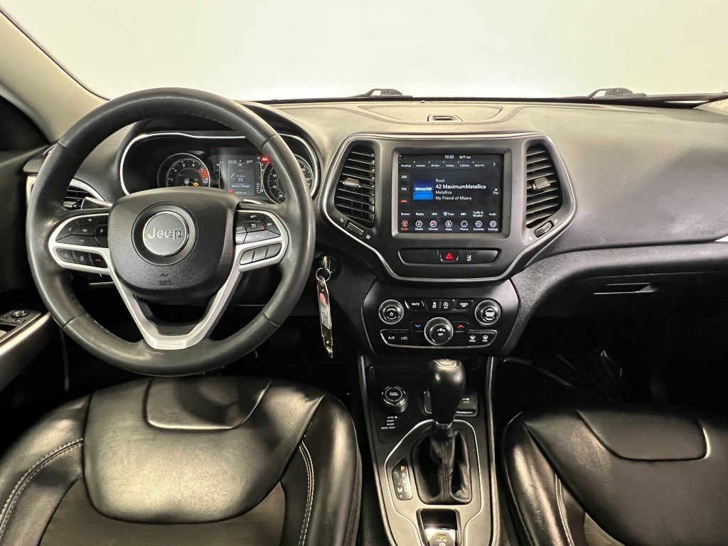 Used 2022 Jeep Cherokee Latitude w/ Sun & Sound Group image 18