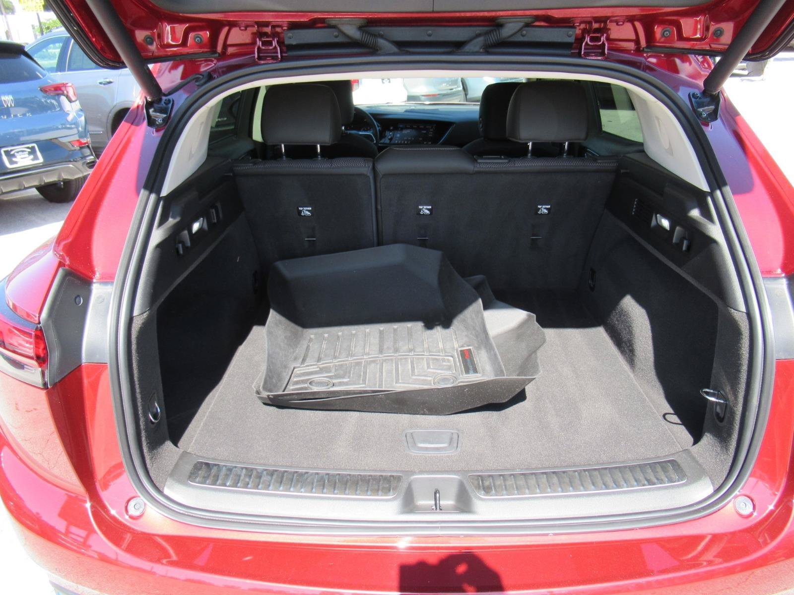 Used 2021 Buick Envision Preferred FWD image 32