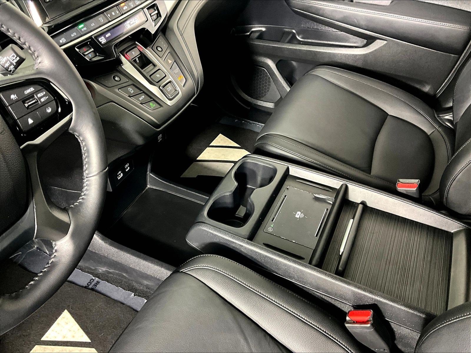 Used 2025 Honda Odyssey EX-L image 18