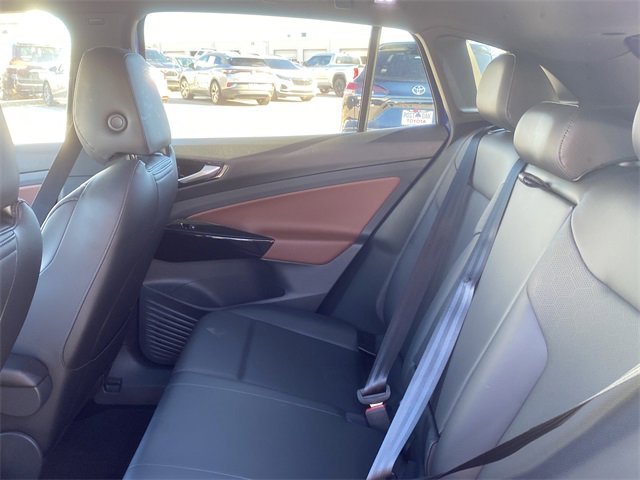 Used 2022 Volkswagen ID.4 Pro S image 16