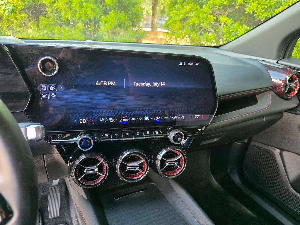 Used 2024 Chevrolet Blazer EV RS AWD/4WD image 17