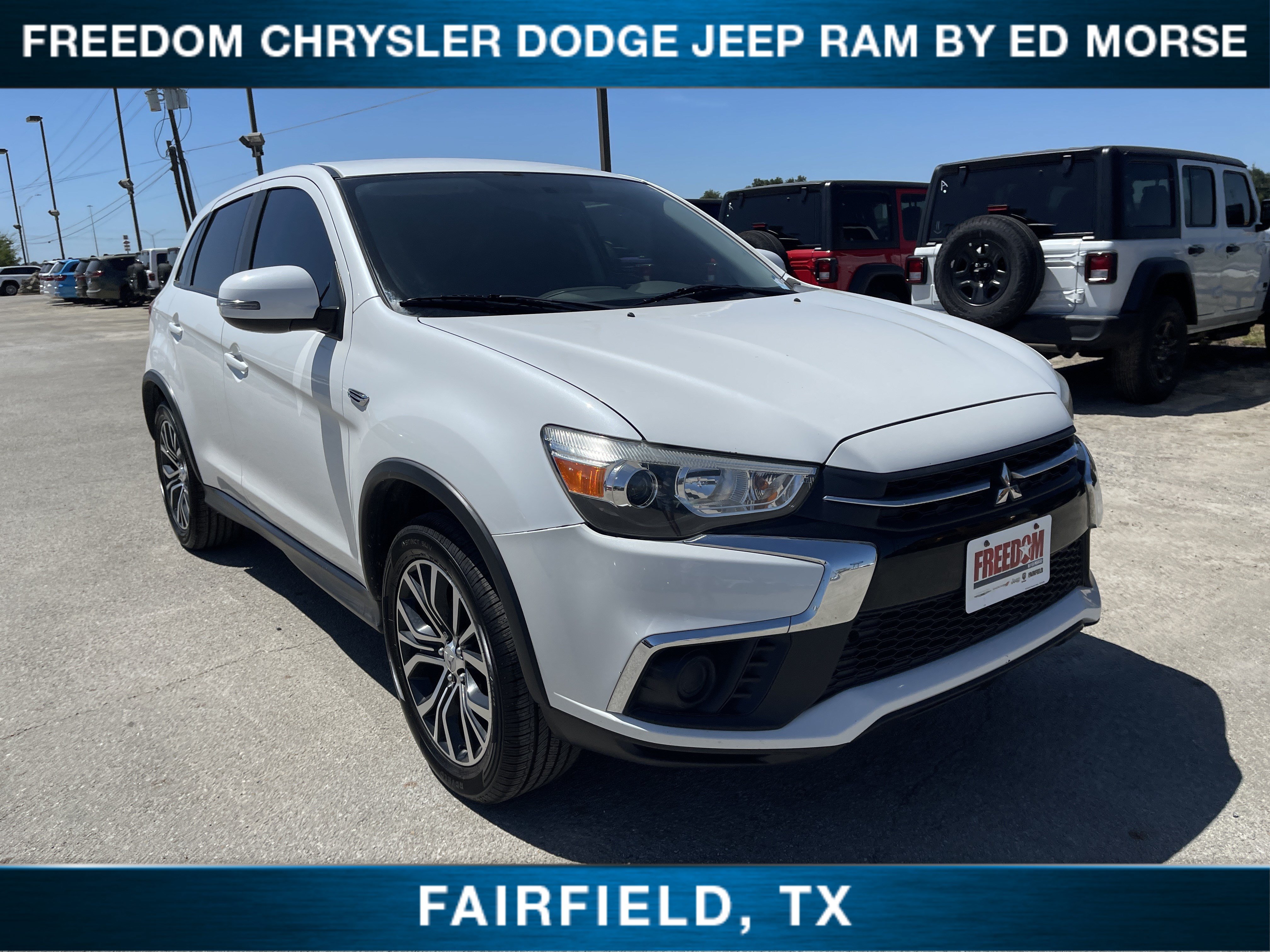 Used 2019 Mitsubishi Outlander Sport ES FWD image 1