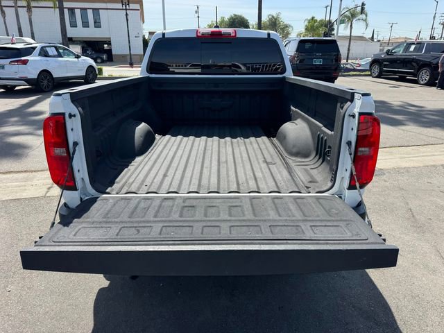 Used 2018 Chevrolet Colorado LT w/ Redline Special Edition image 9