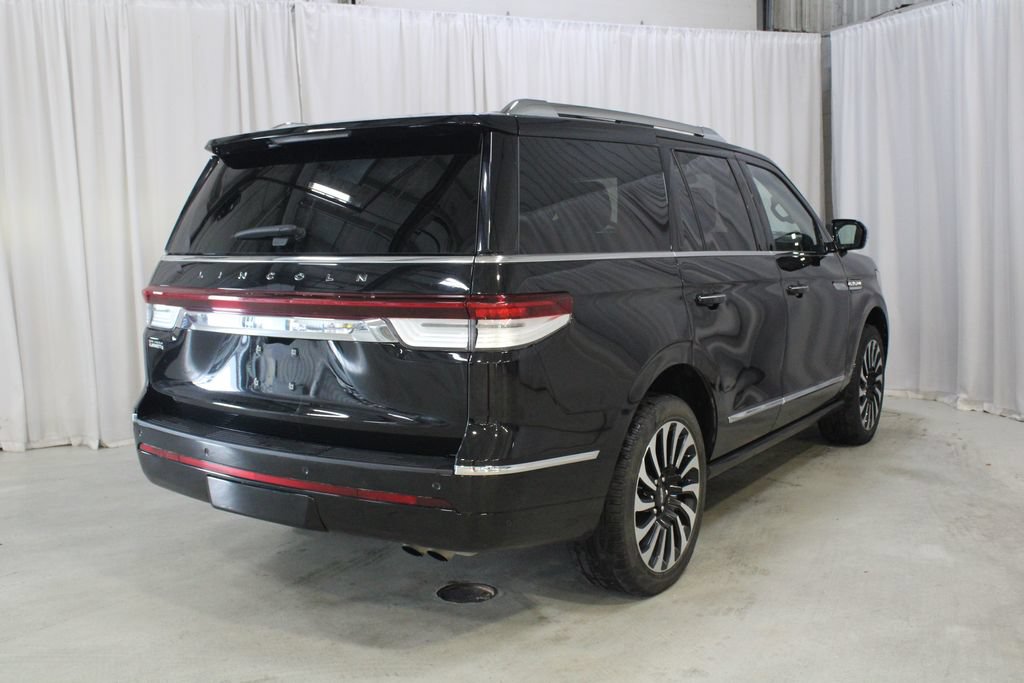 Certified 2023 Lincoln Navigator Black Label AWD/4WD image 27